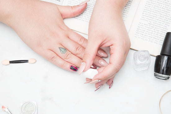 WHY YOU SHOULD NEVER SOAK YOUR NAILS BEFORE A MANICURE